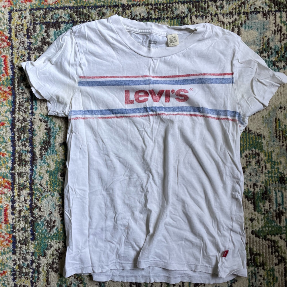 Vintage Levi’s tshirt small womens blue and red and white